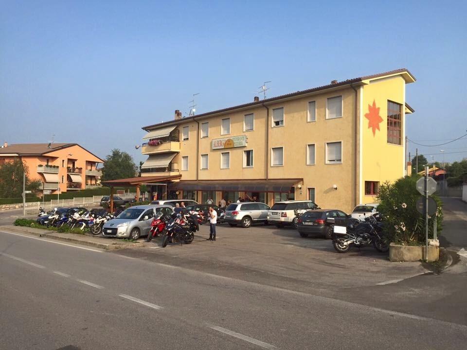 Albergo Al Sole Castelnuovo del Garda Zewnętrze zdjęcie