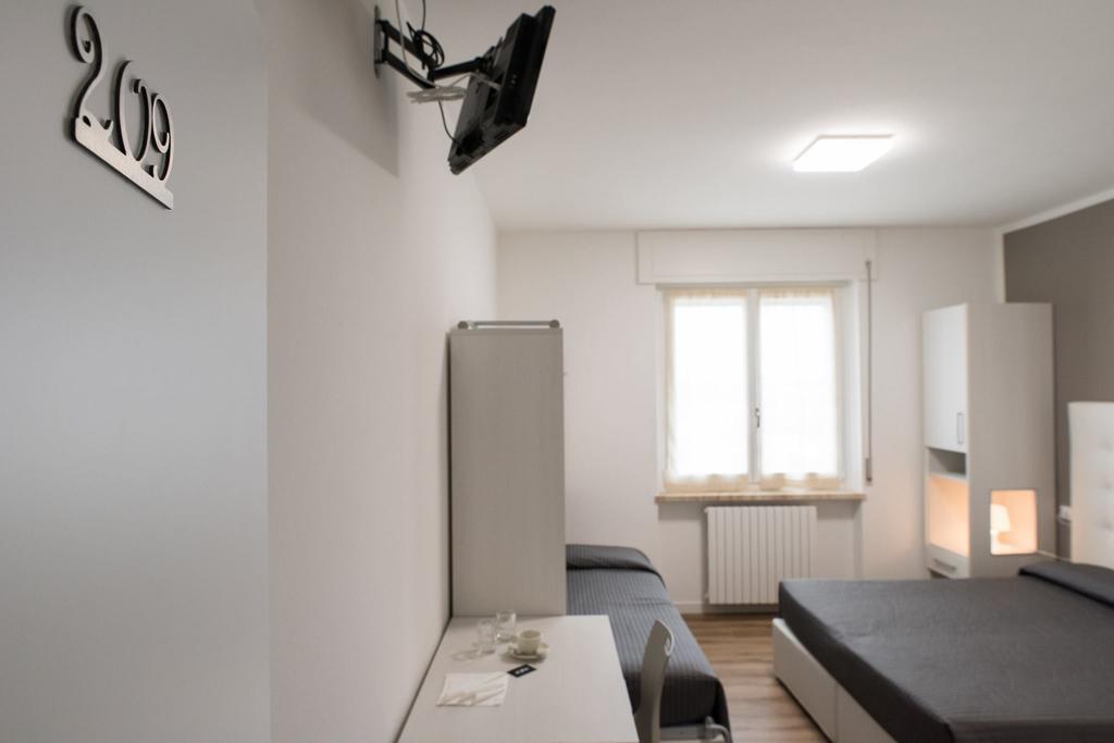 Albergo Al Sole Castelnuovo del Garda Zewnętrze zdjęcie