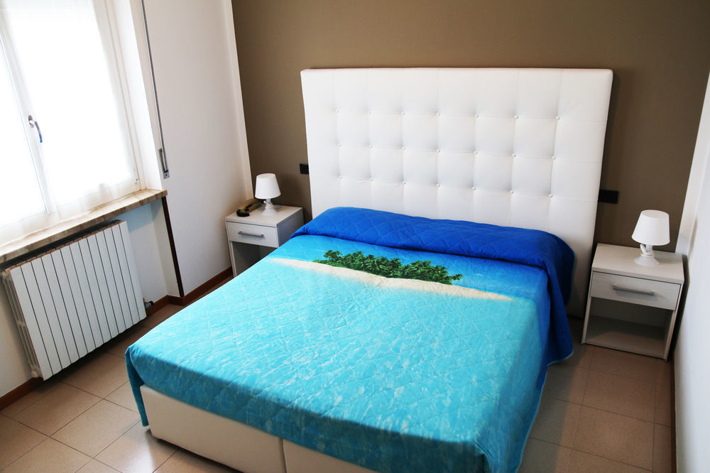 Albergo Al Sole Castelnuovo del Garda Zewnętrze zdjęcie