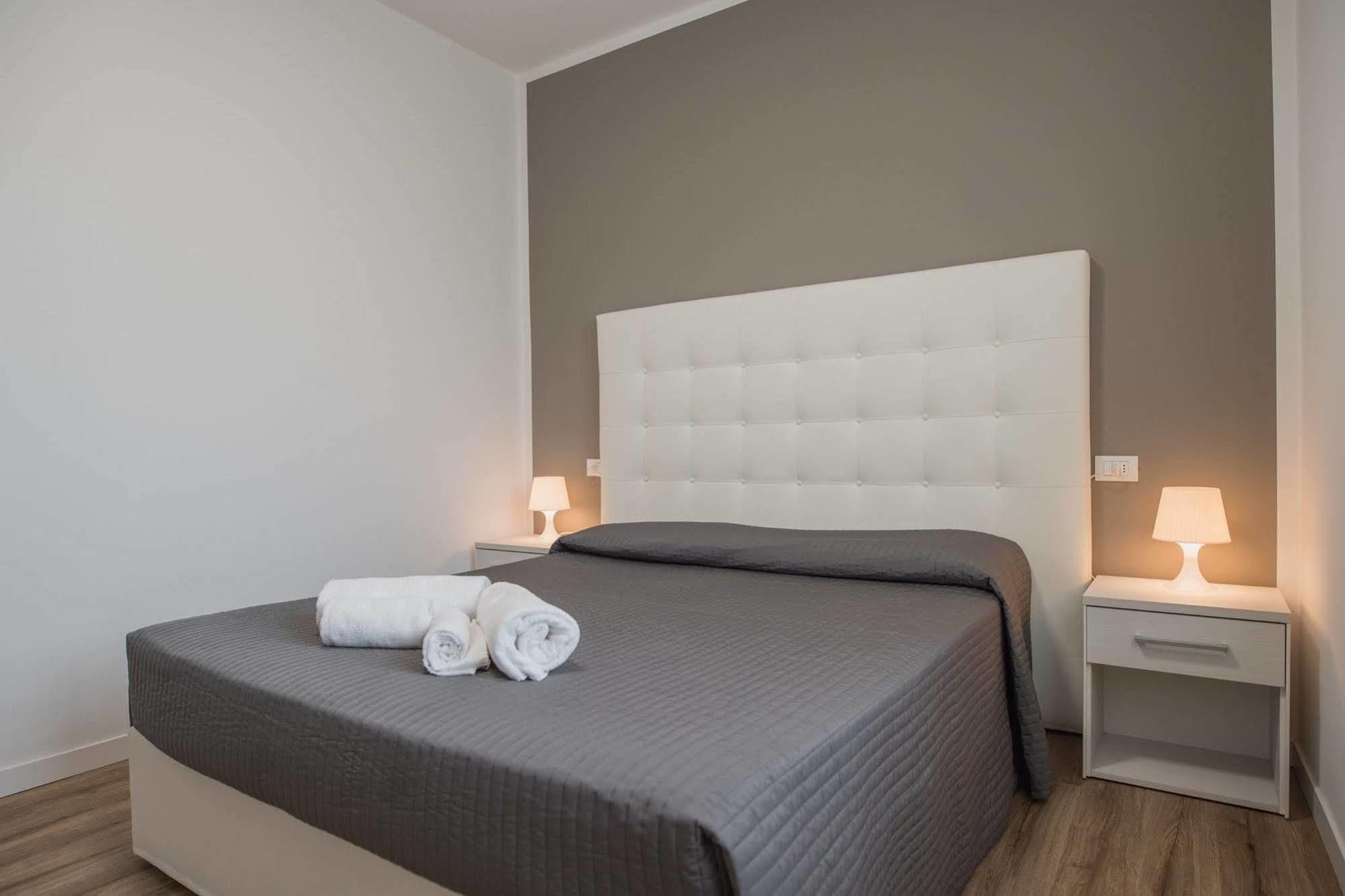 Albergo Al Sole Castelnuovo del Garda Zewnętrze zdjęcie